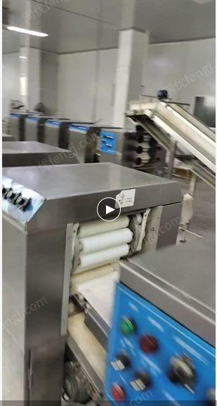 速冻食品厂处理手抓饼生产线1条（详见图，处理价18万左右）