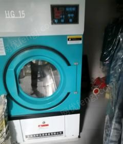 重庆沙坪坝区本人2个店，2套设备,在位出售一套四氯乙烯干洗设备