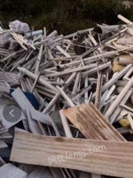 长期大量回收PVC大小白管塑钢扣板