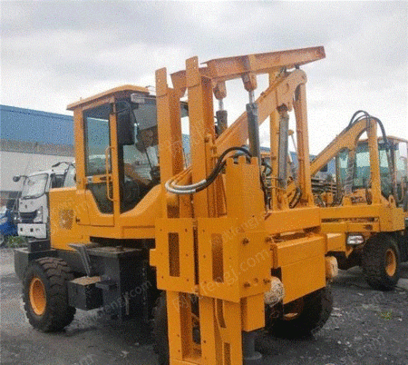 二手打桩机出售