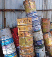 大量回收各种油漆桶