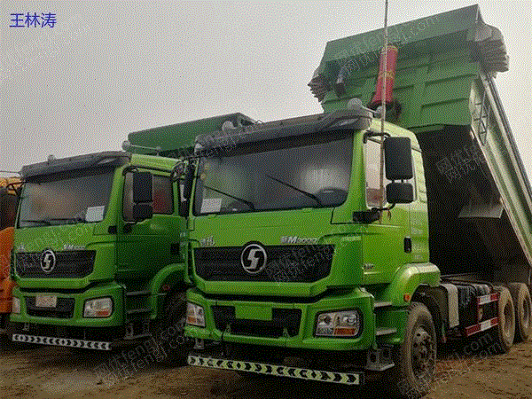 市场库存转让自卸车 后八轮 前四后八免费转户