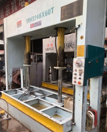 二手木工压机出售