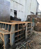 河南安阳出售大隆凯250吨压块机 2米*2.5料箱 两台电机油泵