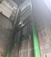天津宝坻区宽1.5长2米货梯，使用2年，好用，噪音小，承重2吨出售