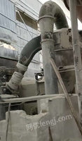 灰钙粉厂出售桂林4R雷蒙磨2台带100KW左右电机风机，分析机，减速机，料仓各2台，破碎机2-3台，等整厂设备