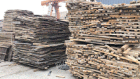 木制品厂每月采购3-5百吨木方、木板、模板尺寸400以上都可以利用。