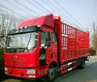北京通州区国五货车出售，6.8米高栏车出售