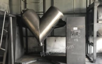 江西赣州转让w型双混合机及推舟式碳管炉w－1000、w－5000、mz－200c振动磨、sc－300w型混合机