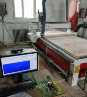 新疆昌吉打包出售闲置木工设备一套，带移门技术免费赠送