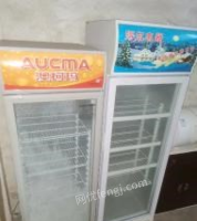 辽宁大连操作台灶台冰柜厨房用具制冷设备酒店桌椅冰柜 辽宁大连操作台灶台冰柜厨房用具制冷设备酒店桌椅冰柜