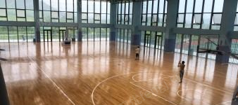 北京丰台区低价出售二手体育地板三千平米枫木柞木
