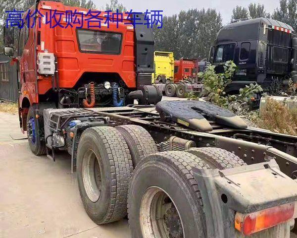 现货库存转让二手重体解放J6P双驱460马力牵引车 免费转户