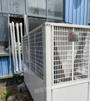 上海奉贤区出售闲置八九台美的空调 2.5P以上的　去年买的,还有全套熔喷布设备,看货议价.可分开卖.