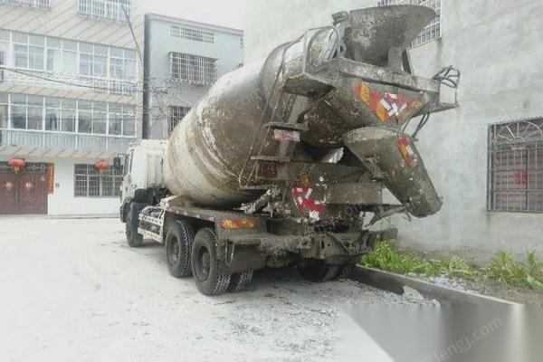 二手搅拌车价格