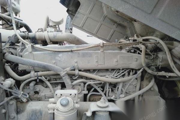 二手搅拌车出售