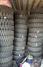 江苏苏州大量出售各种规格型号新旧实心轮胎