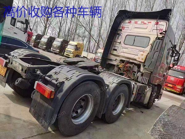 现货库存19年东风天龙KL双驱二手牵引车520马力可分期付款