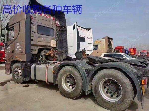 现货库存19年东风天龙KL双驱二手牵引车520马力可分期付款