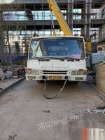 内蒙古乌海出售06年蚌埠16吨吊车想换大车