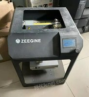 出售ZEEGINE 3D打印机