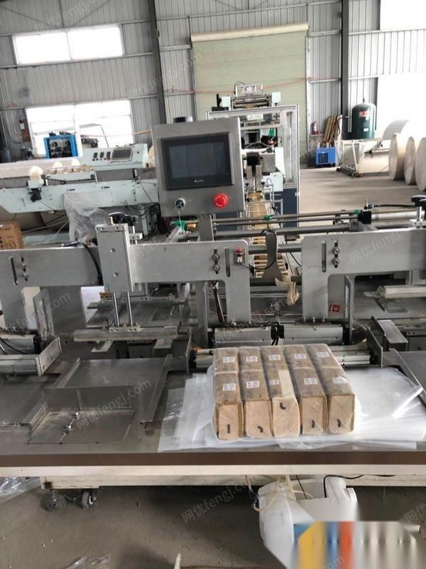 湖北随州因厂房到期转让二手生产中2016年毅创八排抽纸机一条线