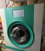 河南信阳出售干洗店全套设备(干洗机，烘干机，水洗机各一台)