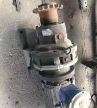河北衡水出售:摆线针轮减速机、卧式离心泵、电动滚筒。