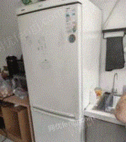 河南郑州西门子冰箱出售，原装无拆无修，260升，八成新