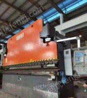 湖南长沙江苏一机电液折弯机320吨5米出售