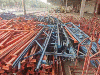 重庆九龙坡出售一批废铁，有100吨左右。
