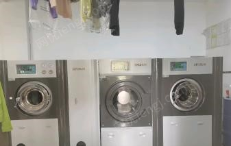 新疆阿克苏营业中干洗店全套设备九成新 低价转卖