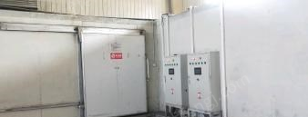 宁夏银川正常运行冷库压缩机4台，风机8台，冷库出售