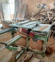 云南红河哈尼族彝族自治州因转行低价出售一批木工设备(实木用约有10台)  用了二三年, 看货议价.刚停下来,可分开出.