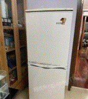 天津河西区自家使用两门冰箱白色自提出售