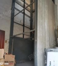 山东济南出售二手起重货梯 进口3吨卷扬机