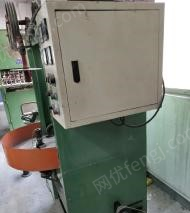 广东深圳二手缠绕机8成新，包纸机9成新各一台在位出售