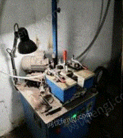 江苏常州因本人另有发展出售二手带锯条焊接，磨齿机器