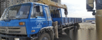 新疆乌鲁木齐本人出售石梅8吨随车吊，