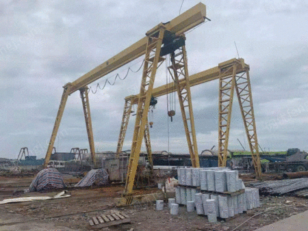 二手龙门吊出售