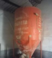 湖南长沙储油罐，分散机，1000型干粉机一台出售