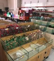 西藏林芝闲置300平米超市货架，菜架，收银机，条码机，打包转让