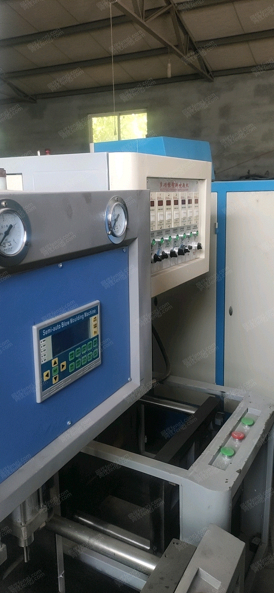 二手吹瓶機出售