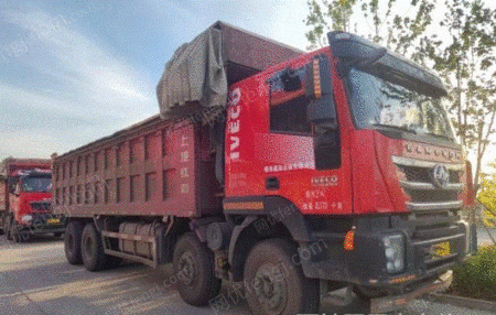 二手自卸车出售