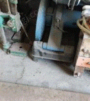 山东潍坊工厂处理闲置一批压力机，液压站，电动打压泵，风泵，小型钻床，砂轮片切割机等