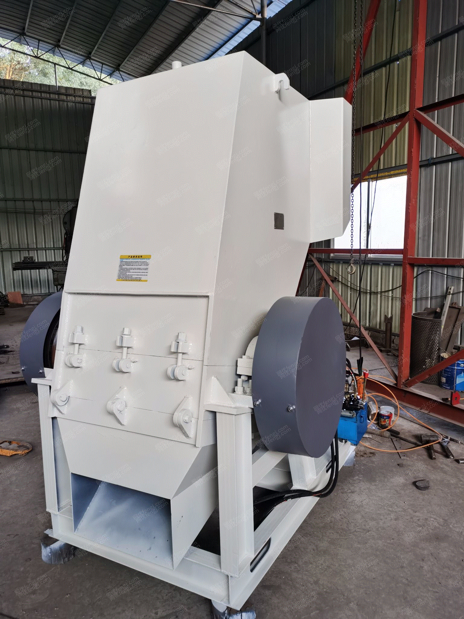 出售塑料粉碎機(jī) 二手塑料破碎機(jī)回收