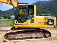 小松PC200-8N挖掘机