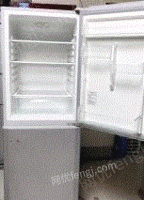 新疆昌吉八成新 208升海尔冰箱 出售
