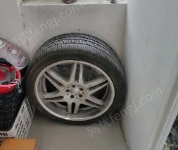 新疆巴音郭楞蒙古自治州出售4条巴博斯轮胎(没看多少寸的)，看货议价.