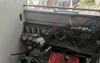 二手封边机出售